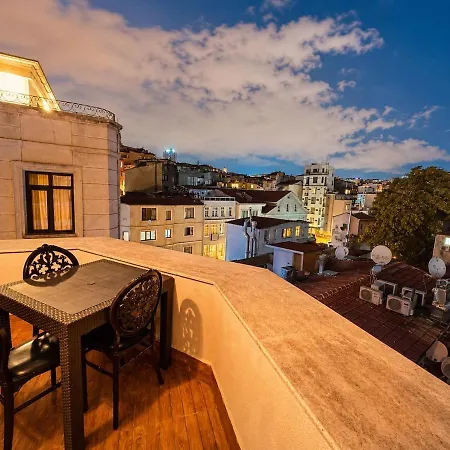 Nu 9 Unique Design, Private Terrace, Galata Apartment